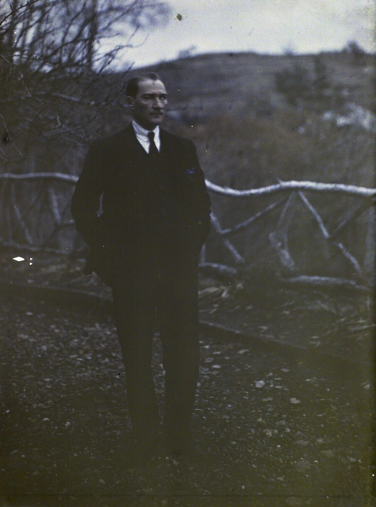 Mustafa Kemal Paşa, 1922 yılına ait renkli otokrom fotoğraf