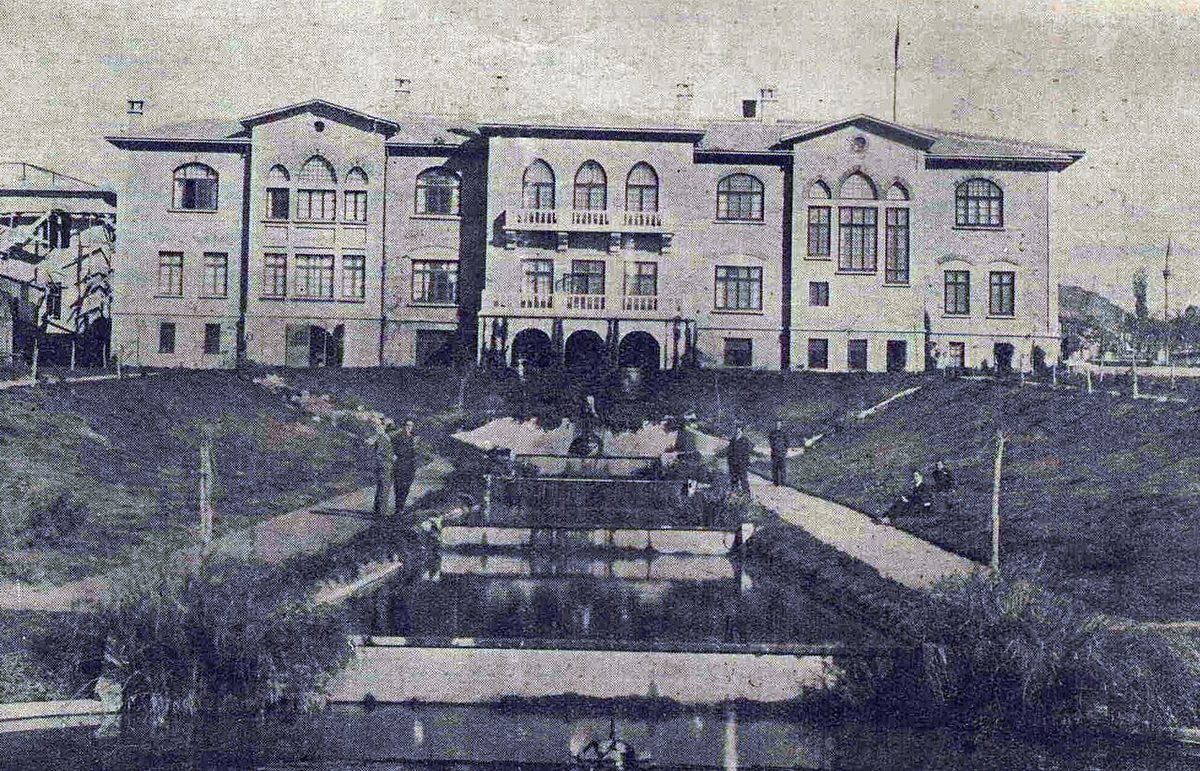 Servet-i Fünun dergisinde Meclis binası, 29 Kasım 1928