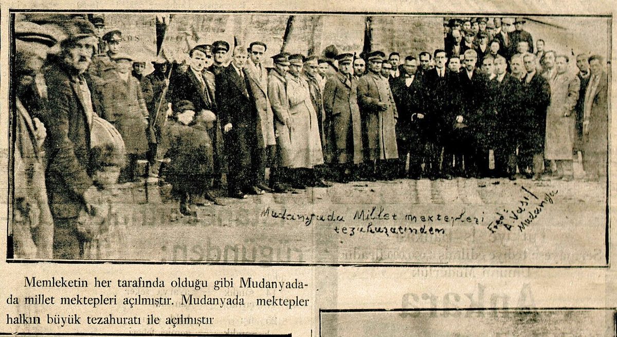 Milliyet gazetesinin yeni Türk harfleriyle basılmış ilk sayfası, 15 Ocak 1929