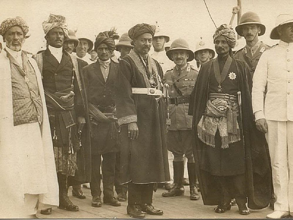Aden himayesindeki yerel yöneticiler, 1918 civarı