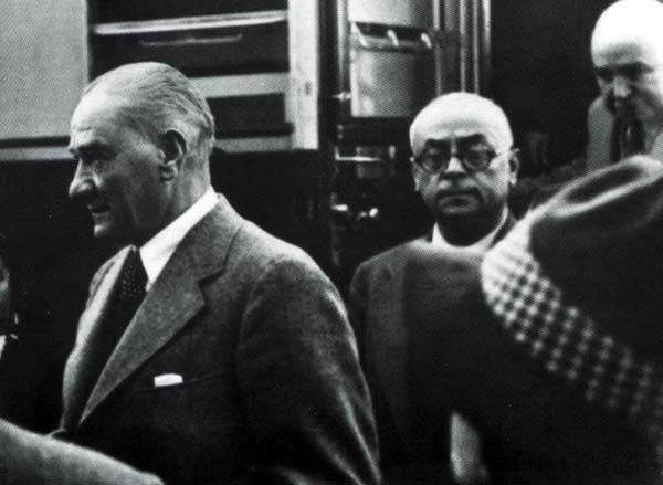 Atatürk ve Celâl Bayar