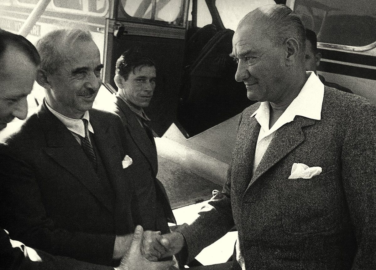 Atatürk ve İsmet İnönü, 16 Haziran 1936
