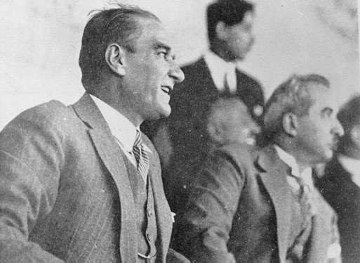 Atatürk Gazi Koşusu'nu izlerken