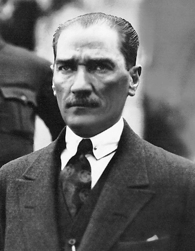 Mustafa Kemal Paşa'nın 1923 tarihli portresi