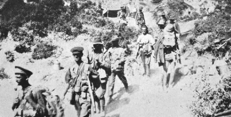 Hill 60 muharebesinden sonra Auckland Atlı Tüfekçileri, 1915
