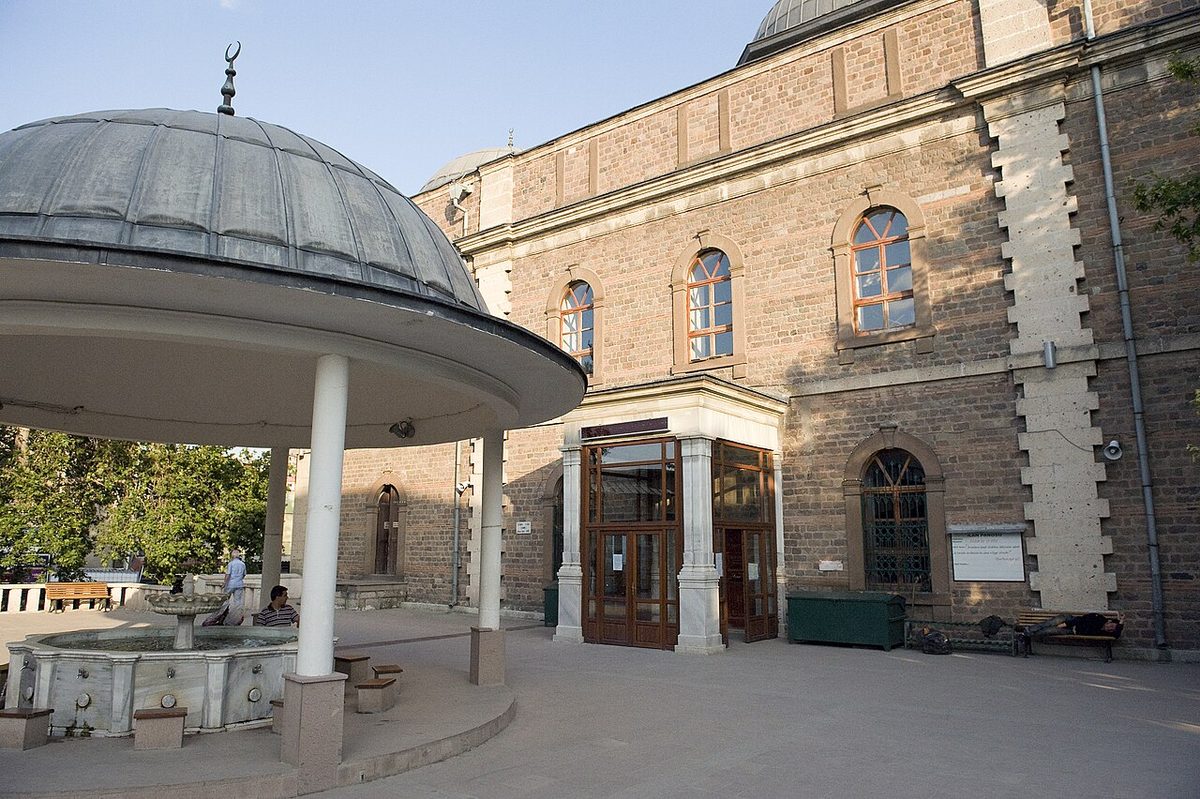 Balıkesir'deki Zağnos Paşa Camii
