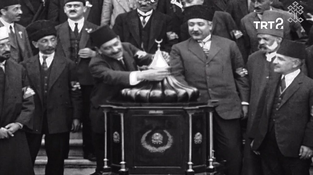 1923 seçimlerinde İstanbul'da kullanılan bir oy sandığı