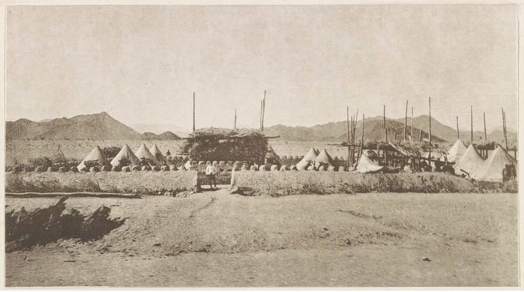 Medine'nin 74 kilometre kuzeyindeki tahkimli bir Hicaz Demiryolu istasyonu, 1910