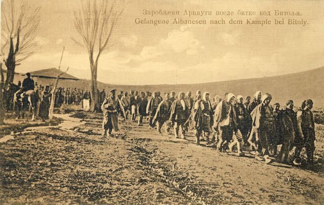 Manastır Muharebesi'nden sonra esir alınan Arnavut askerler