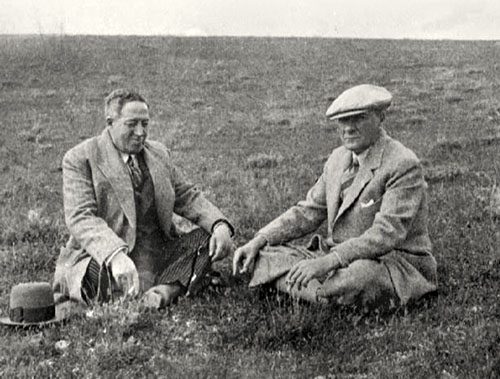 Cevat Abbas Gürer ve Atatürk