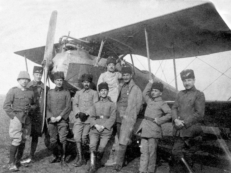 Çanakkale'de görev yapan Osmanlı avcı bölüğü