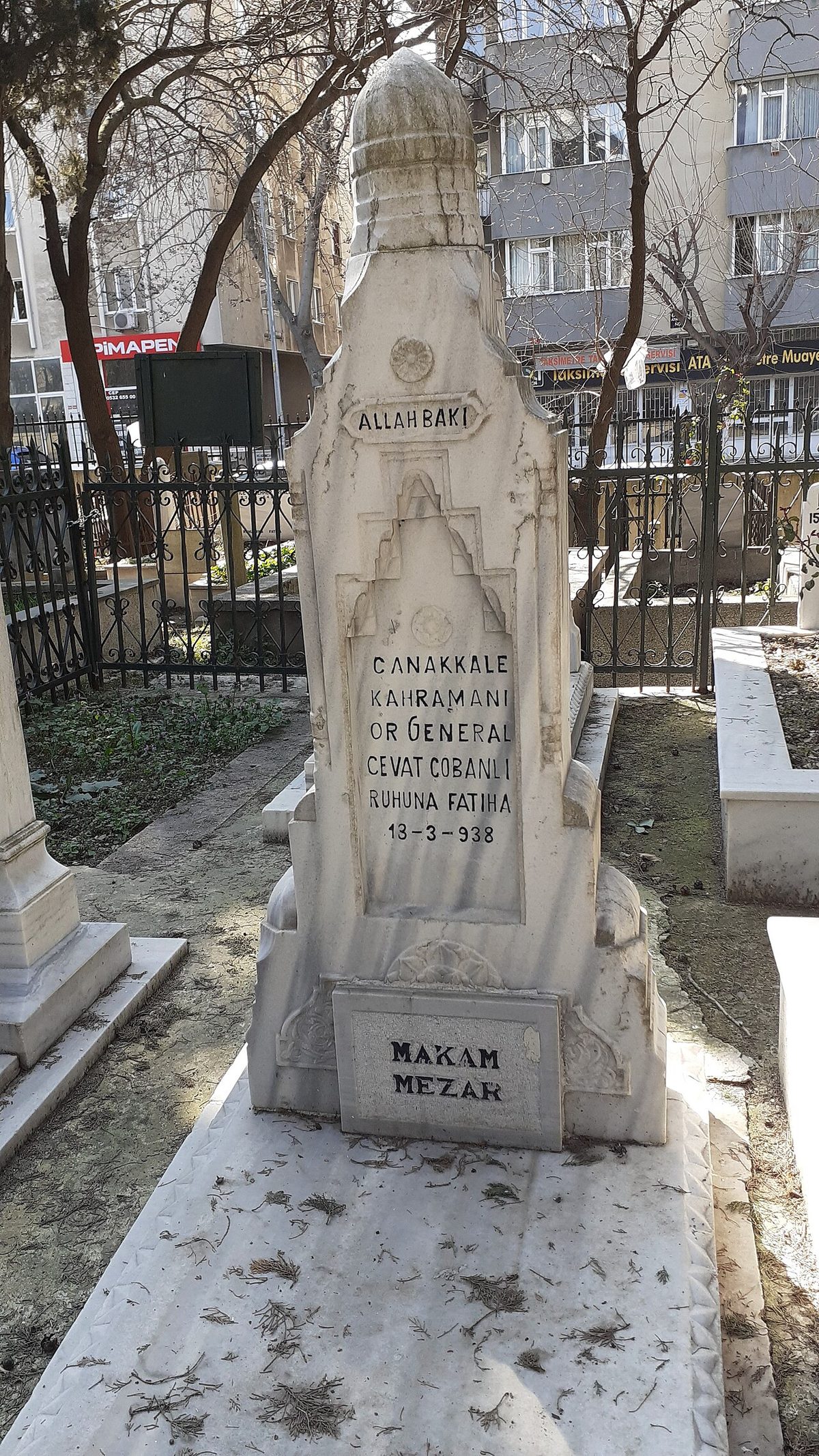 Cevat Çobanlı'nın Devlet Mezarlığı'ndaki kabri