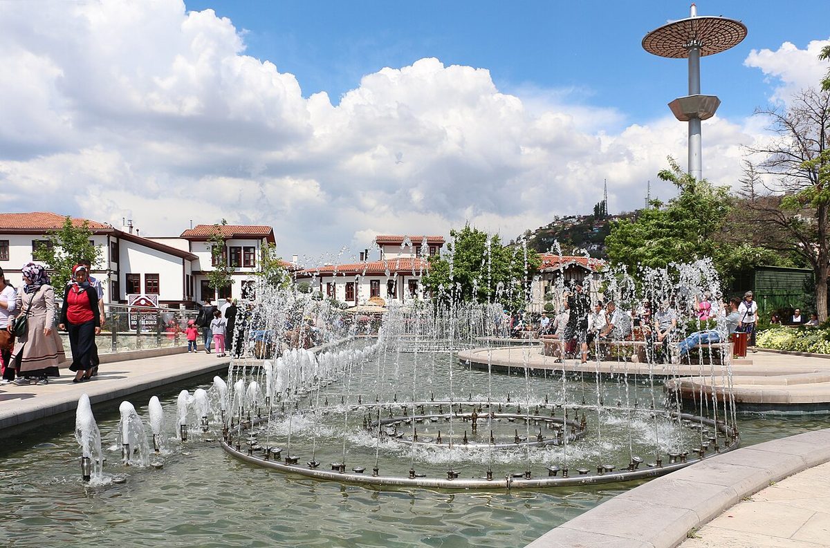 Hacı Bayram Camii ve çevresi