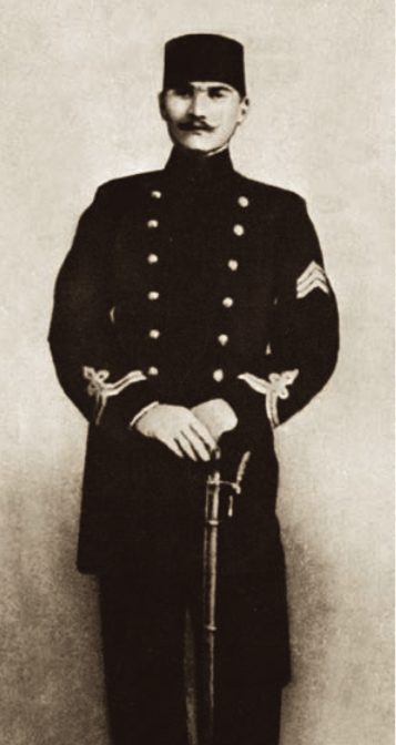 Harbiye öğrencisi Mustafa Kemal, İstanbul, 1902