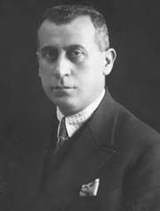 Hasan Saka'nın 1930'lardan bir fotoğrafı