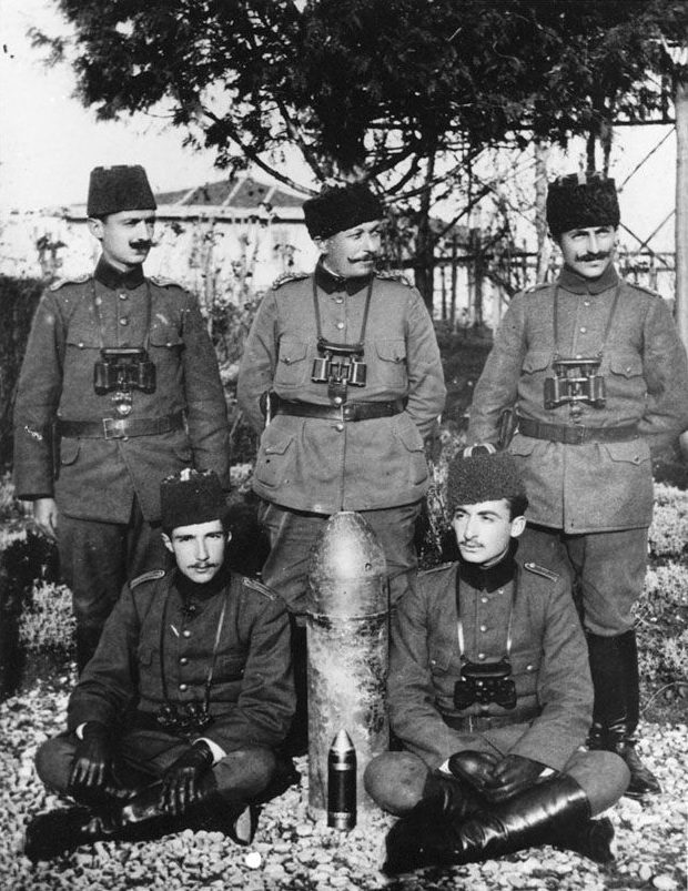 Hasan Rıza Bey ve kurmayları