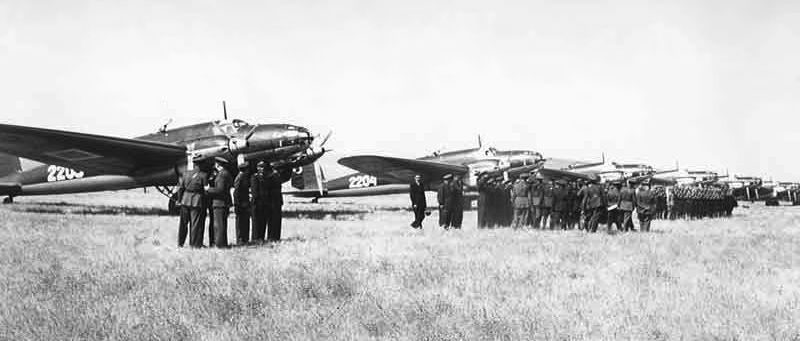 Türk hizmetindeki Heinkel He 111 bombardıman uçağı