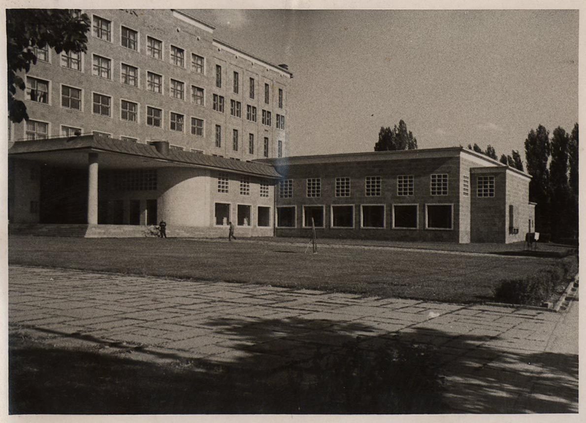 Ankara Üniversitesi Dil ve Tarih-Coğrafya Fakültesi binası