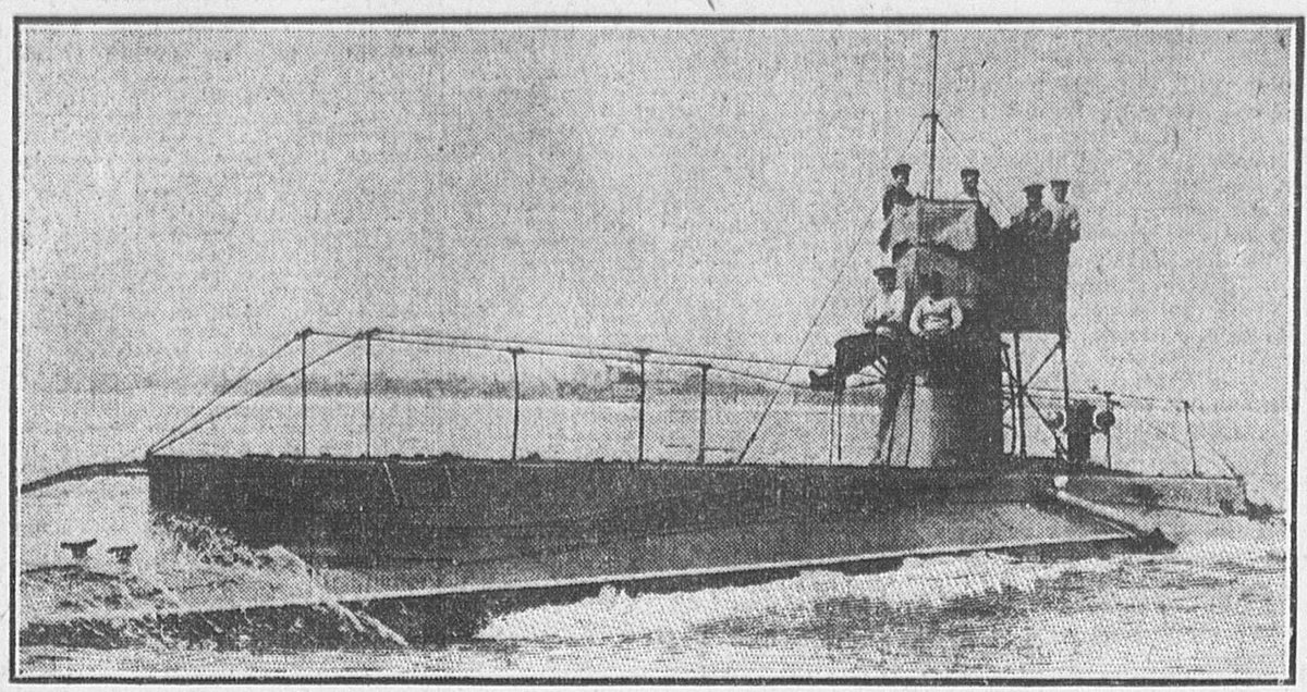 HMS B11 denizaltısı ve mürettebatı, 1914