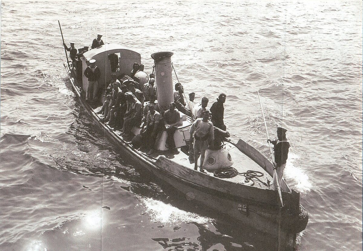 HMS Triumph'un işkampavyası