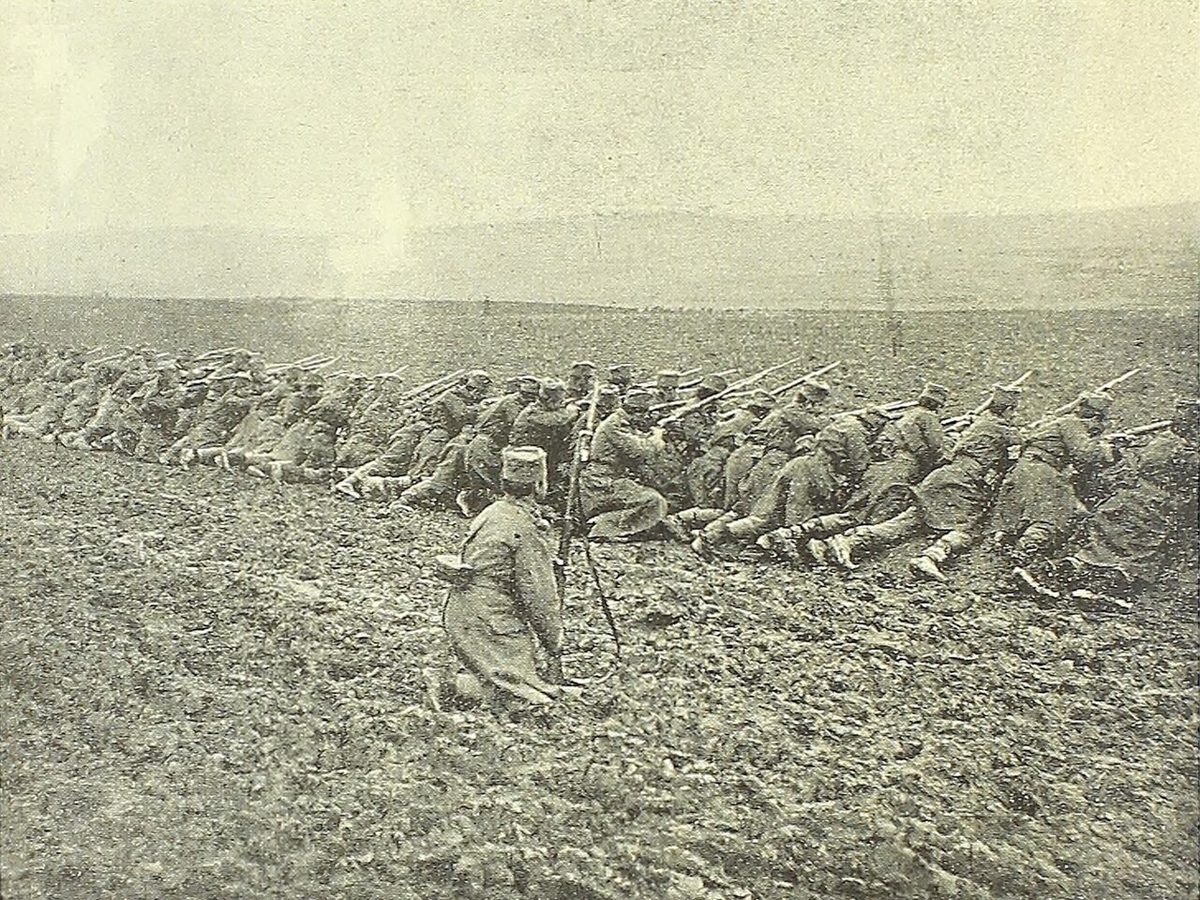 Manastır çevresinde piyade askerleri, 1912