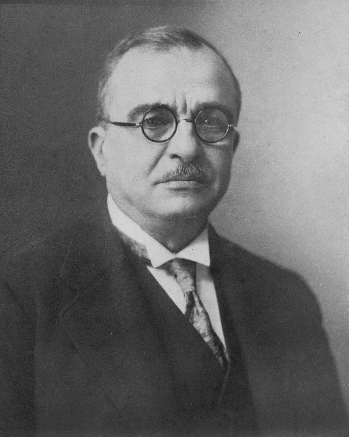 Yannis Metaksas, 1937
