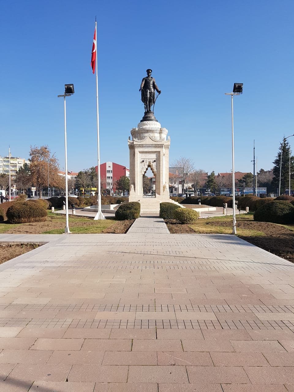 Konya Atatürk Anıtı'nın Ziraat Abidesi'nden oluşan kaidesi