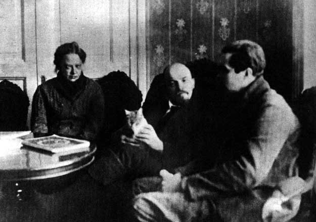 Lenin ve eşi Nadejda Krupskaya, 1920