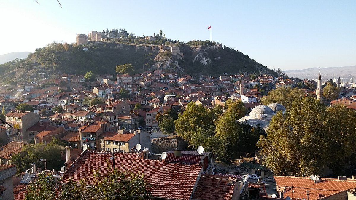 Kütahya hisarının Üçler Tepesi'nden görünüşü