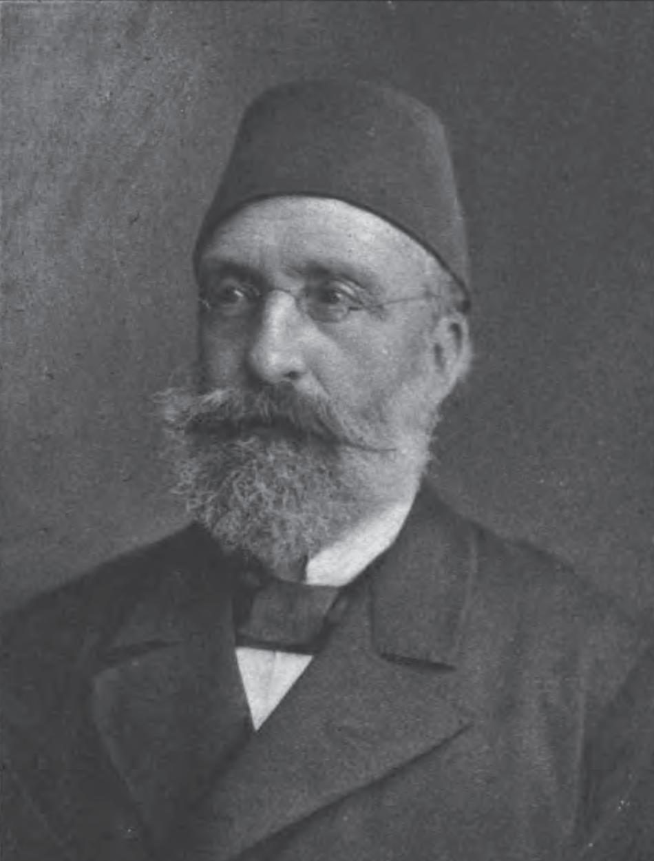 Kanun-i Esasi'yi hazırlayan kurulun başkanı Midhat Paşa