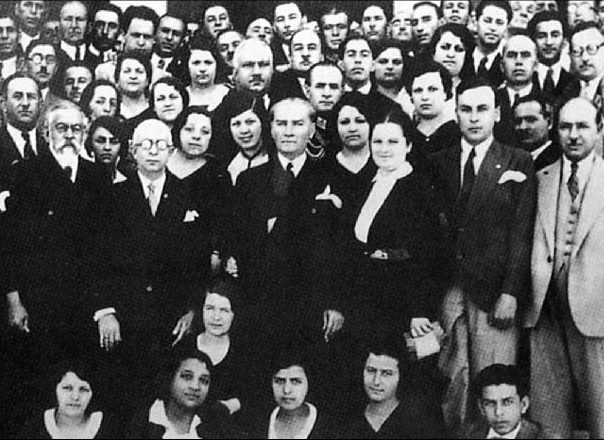 Gazi Mustafa Kemal ve Türk tarih çalışmaları