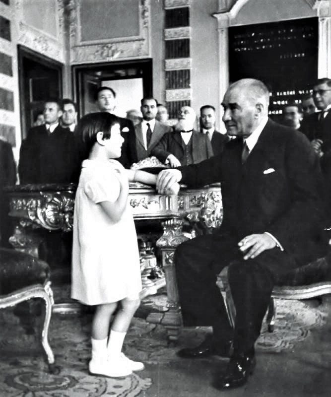 Atatürk ve Ülkü, Dolmabahçe, 20 Eylül 1937