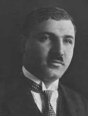 Maarif Vekili Mustafa Necati Bey