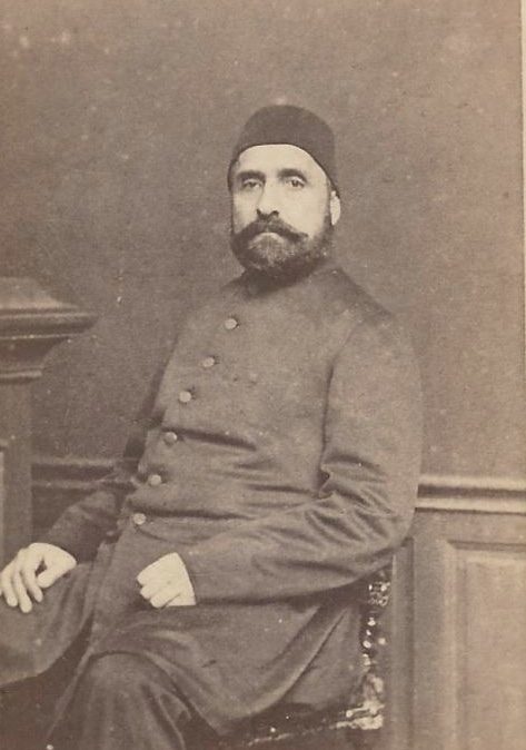 Konağı okul binası olan Mütercim Rüştü Paşa