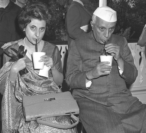 Nehru ve Gandi