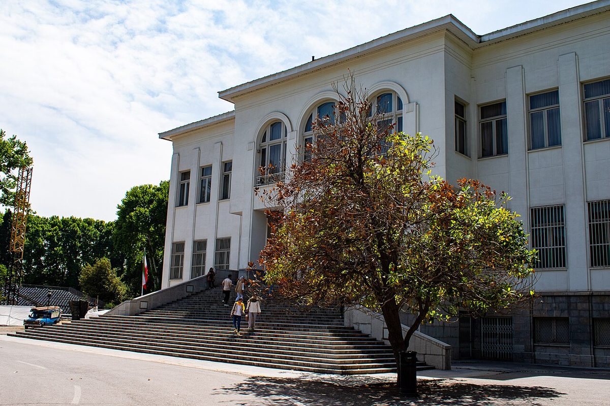 Tahran'daki Sadabat Sarayı kompleksinden Beyaz Saray
