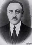 Maarif Vekili Rıza Nur