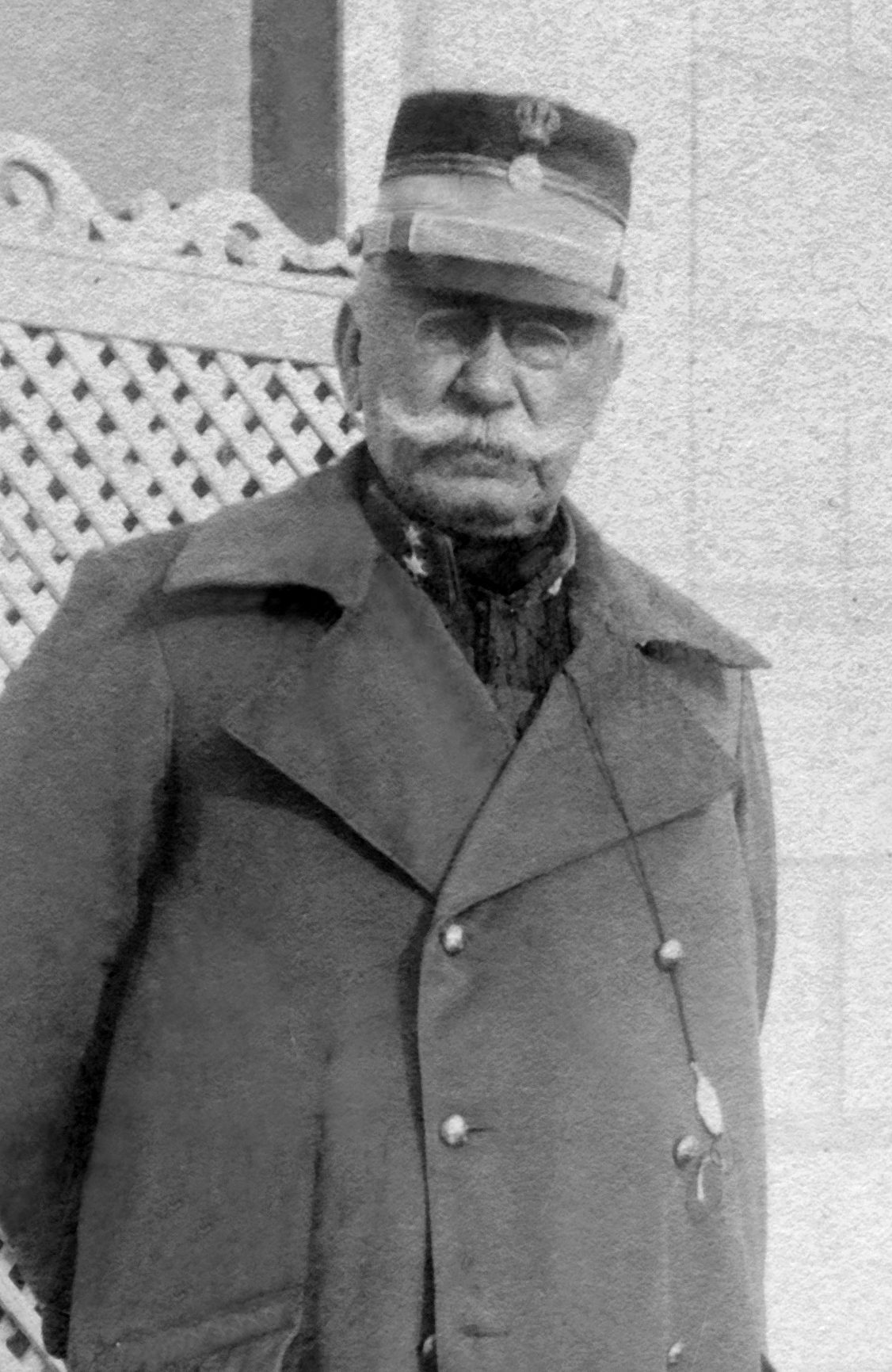 Yunan Epir Ordusu komutanı Konstantinos Sapuncakis
