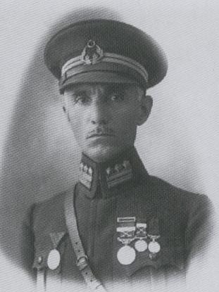 Şefik Aker