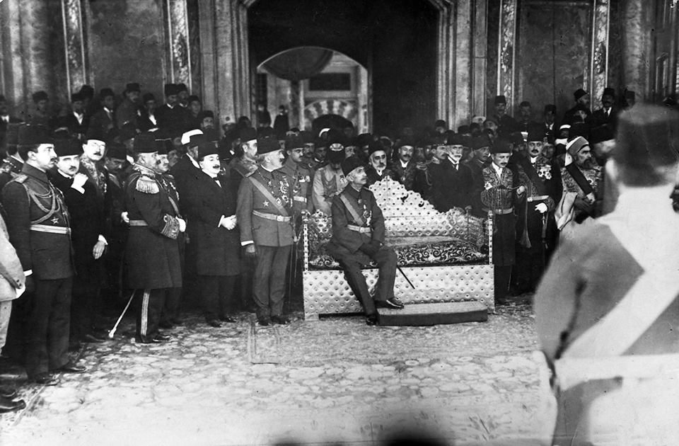 VI. Mehmed'in kılıç kuşanma töreni, 1918