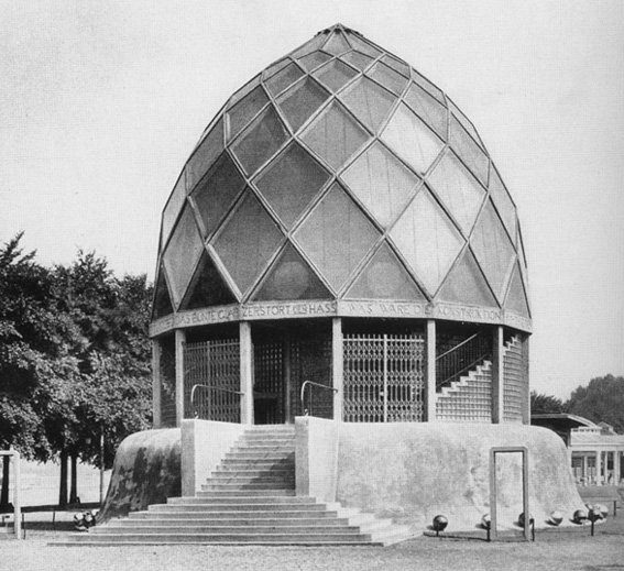 Bruno Taut'un 1914 Köln Werkbund Sergisi için yaptığı Cam Pavyon
