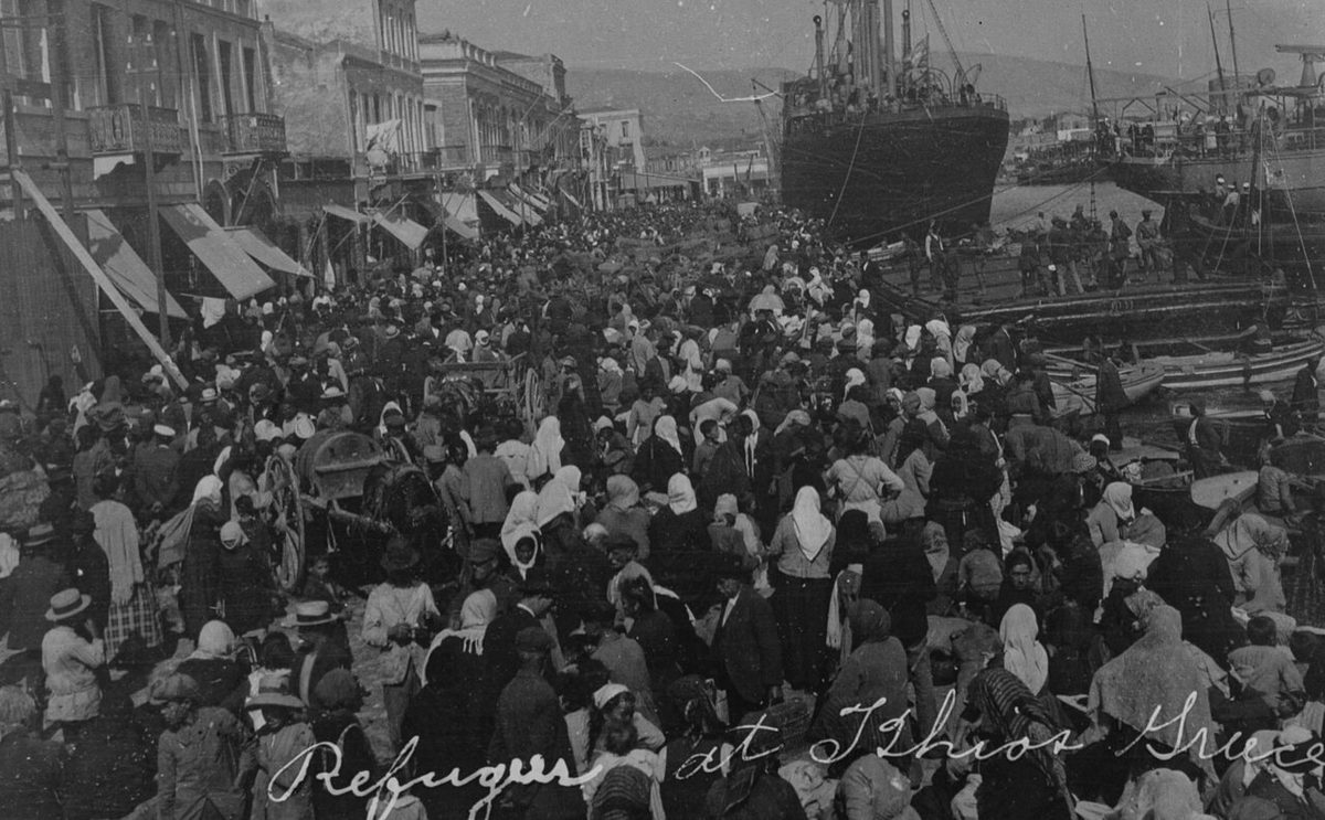 Eylül-Ekim 1922'de Sakız Adası açıklarında bir Amerikan muhribi