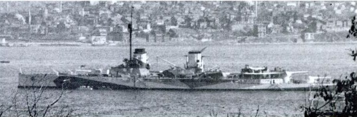Yavuz Nisan 1946'da İstanbul'da