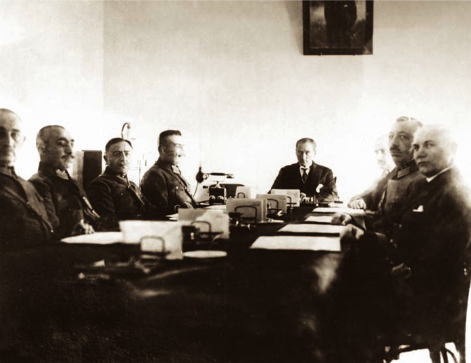 Ankara'da Yüksek Askerî Şûra toplantısı, 28 Aralık 1925