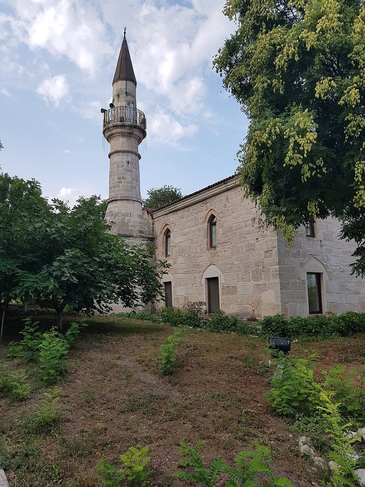 Esmahan Sultan Camii'nin 2019'da çekilmiş bir görünümü