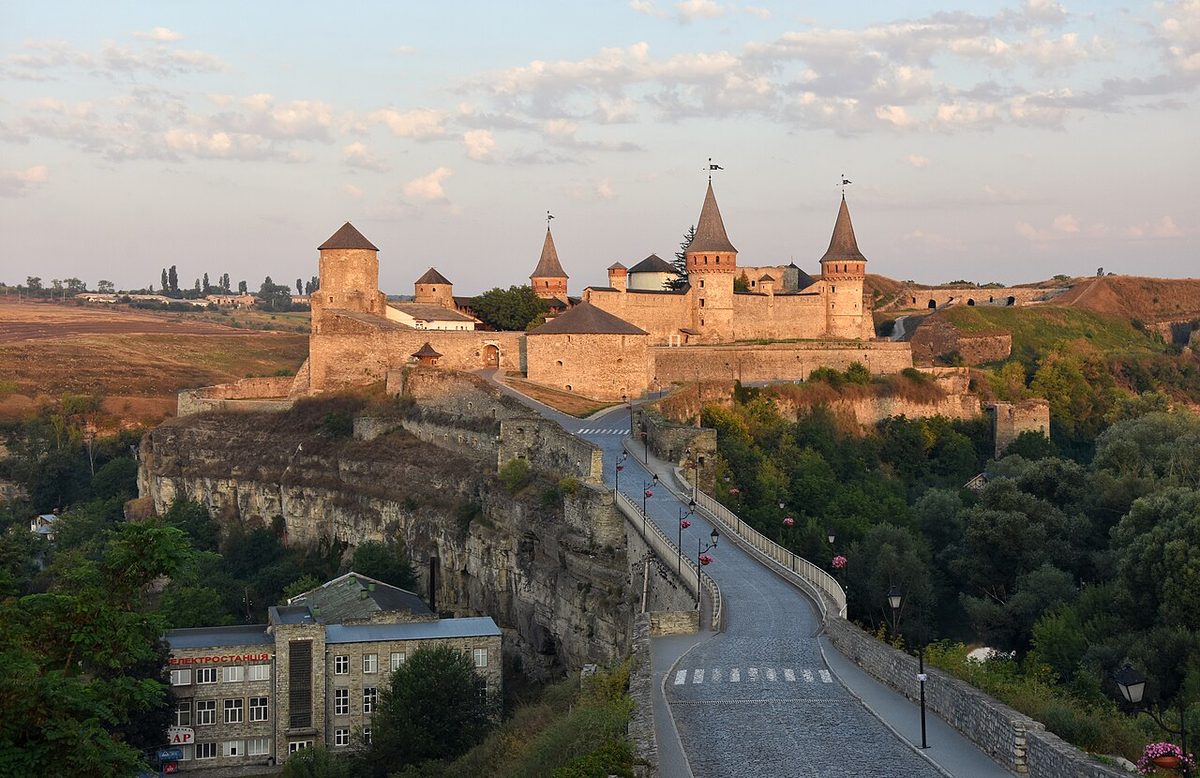 Kamaniçe (Kamianets-Podilskyi) kalesinin bugünkü görünümü