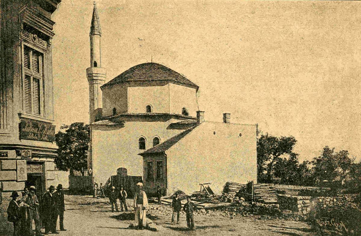 Bayraklı Camii'nin 1892 tarihli bir çizimi