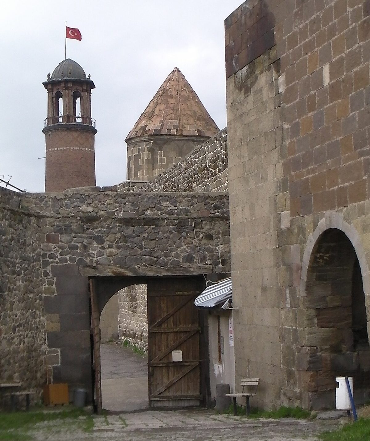Erzurum Kalesi'nin iç kale bölümü