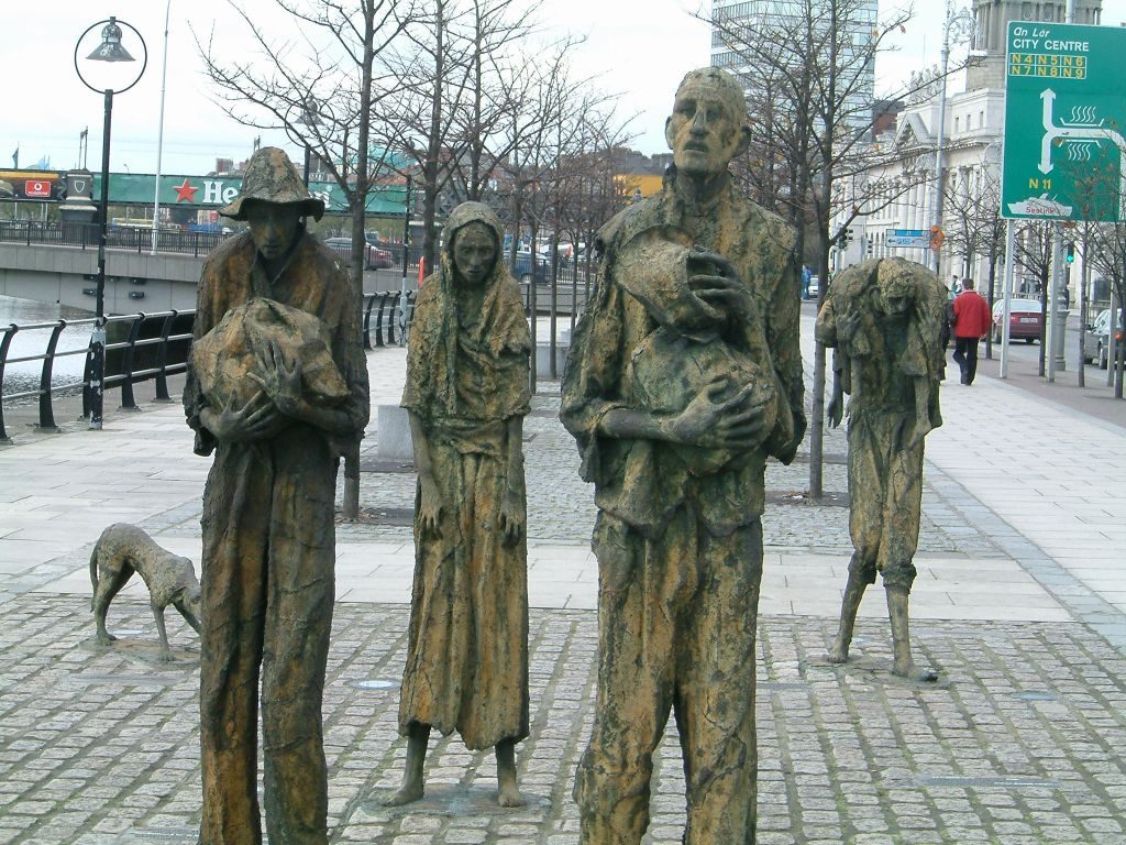 Dublin'deki Büyük Kıtlık anıtı