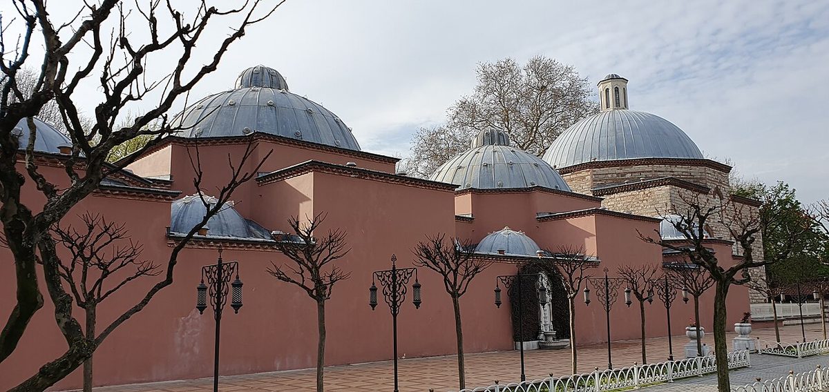 Mimar Sinan'ın Hürrem Sultan için yaptığı Ayasofya'daki hamam